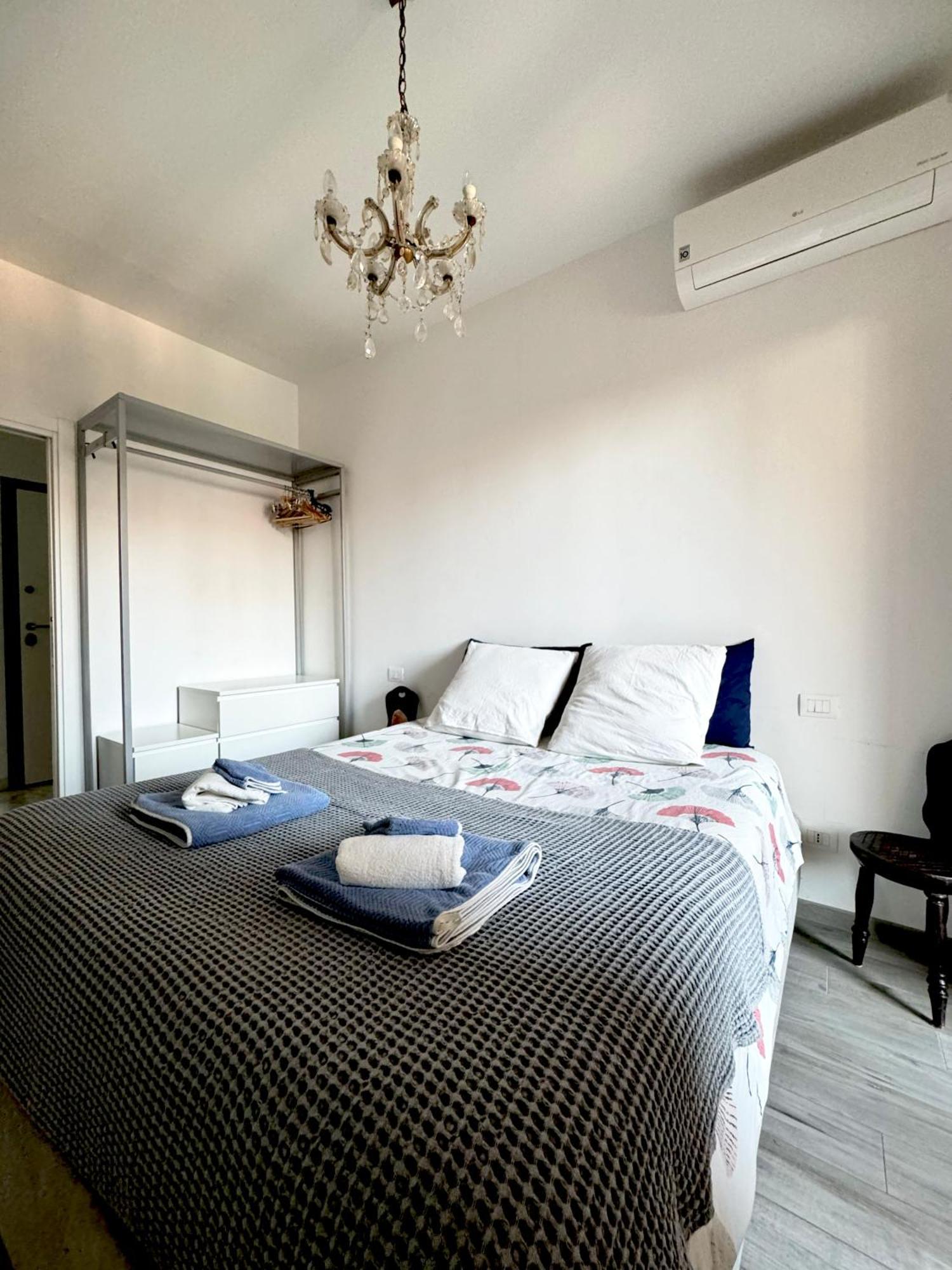 Home Stay And Relax In Milaan Buitenkant foto